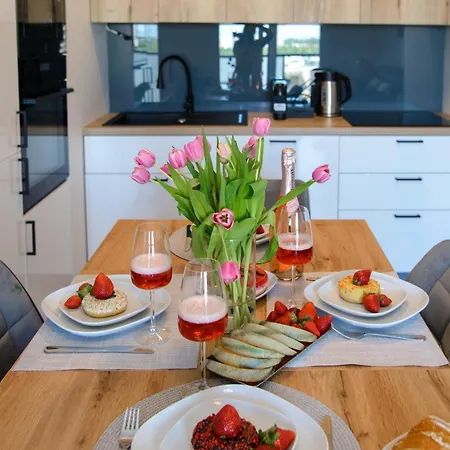 Maya's Flats & 104 - Letnica Apartman *