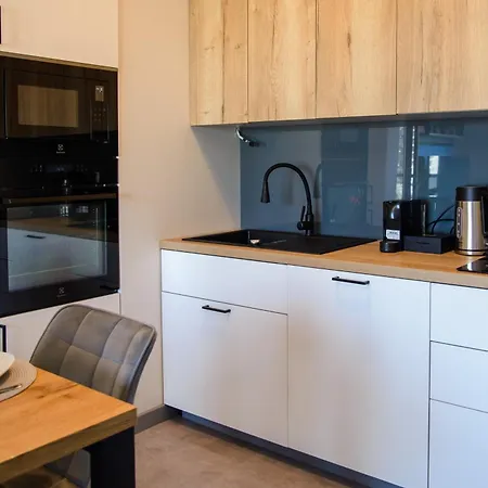 Appartement Maya's Flats & 104 - Letnica *