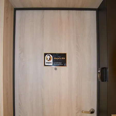 Maya's Flats & 104 - Letnica